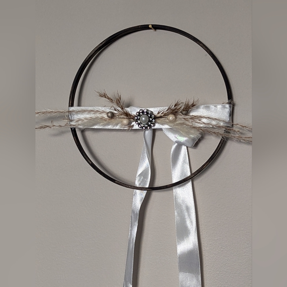 Gatsby feather pearl whiskey barrel 8" wreath wedding speak easy decor